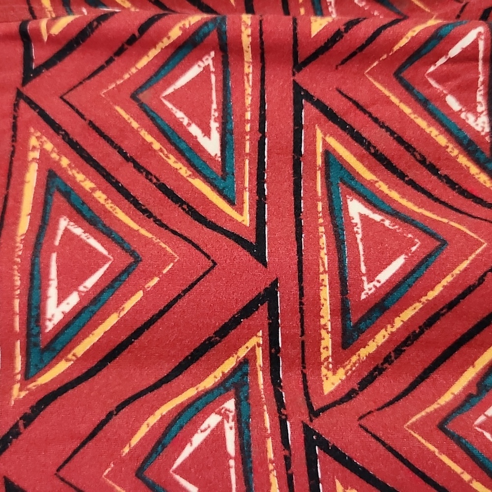 LULAROE LLR OS Patterned Buttery Soft Legging One Size
